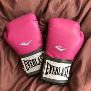 Everlast Women's Pro Style Training Gloves 8-ounce